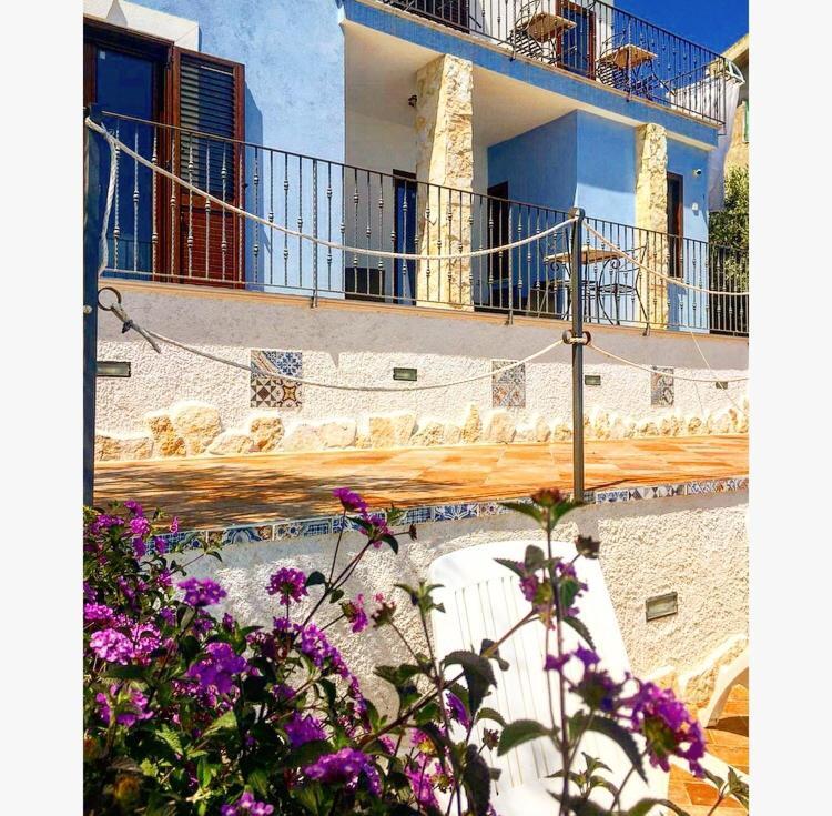 Villa Lu Марина-ди-Пальма Экстерьер фото